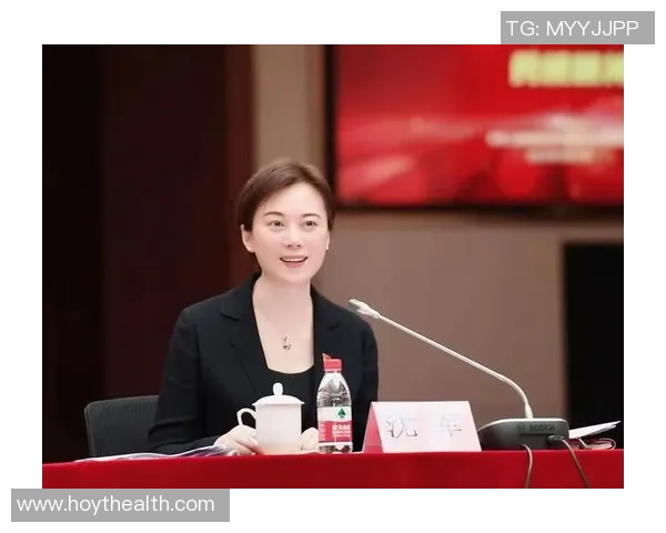 黄芳的网球人生深度对话探索她的奋斗与梦想之路